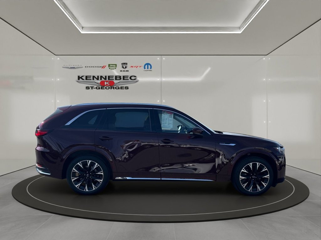 Mazda CX-90 PREMIUM SIGNATURE  2024 à Saint-Georges, Québec - 2 - w1024h768px