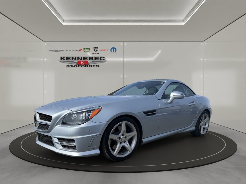 2016 Mercedes-Benz SLK 350 in Saint-Georges, Quebec - 14 - w1024h768px