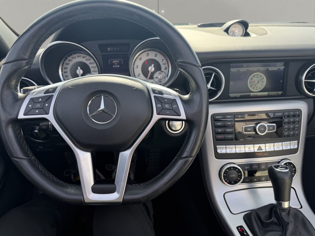 2016 Mercedes-Benz SLK 350 in Saint-Georges, Quebec - 20 - w1024h768px