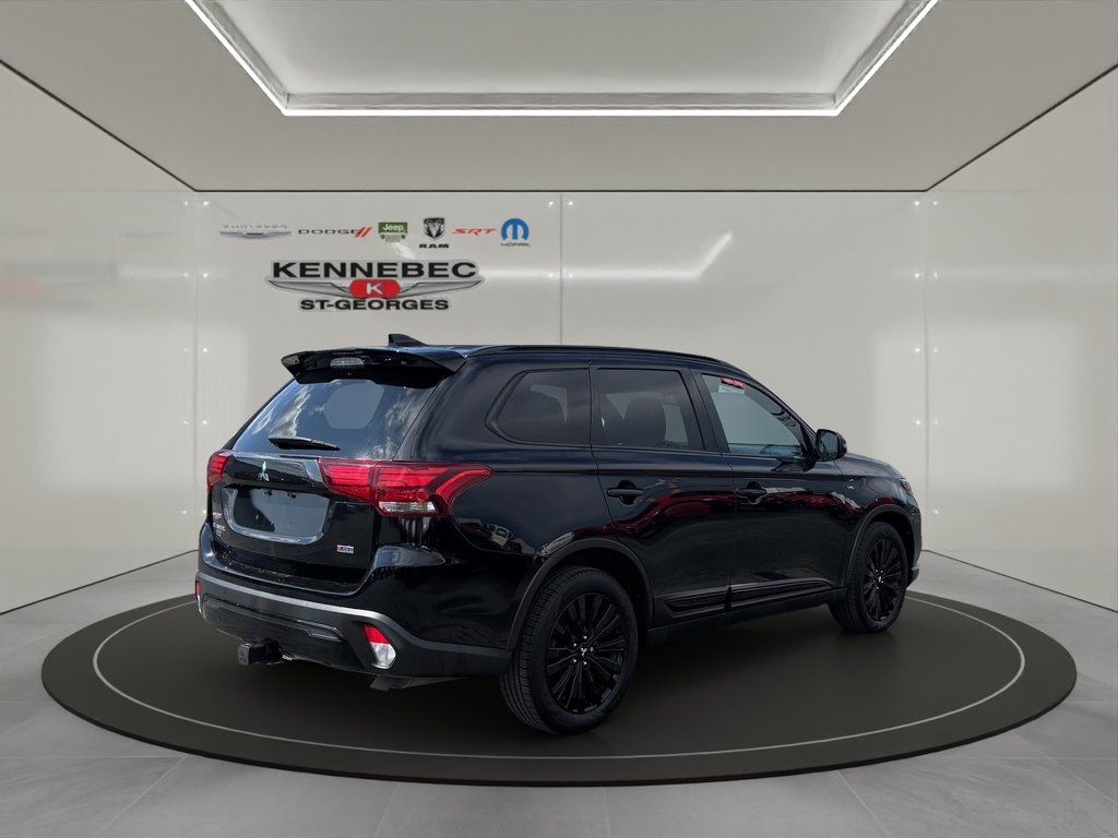 2020 Mitsubishi OUTLANDER LIMITED in Saint-Georges, Quebec - 11 - w1024h768px