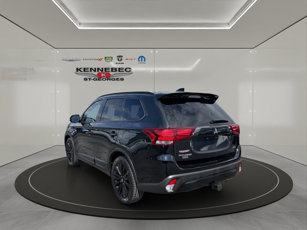 2020 Mitsubishi OUTLANDER LIMITED in Saint-Georges, Quebec - 8 - w1024h768px