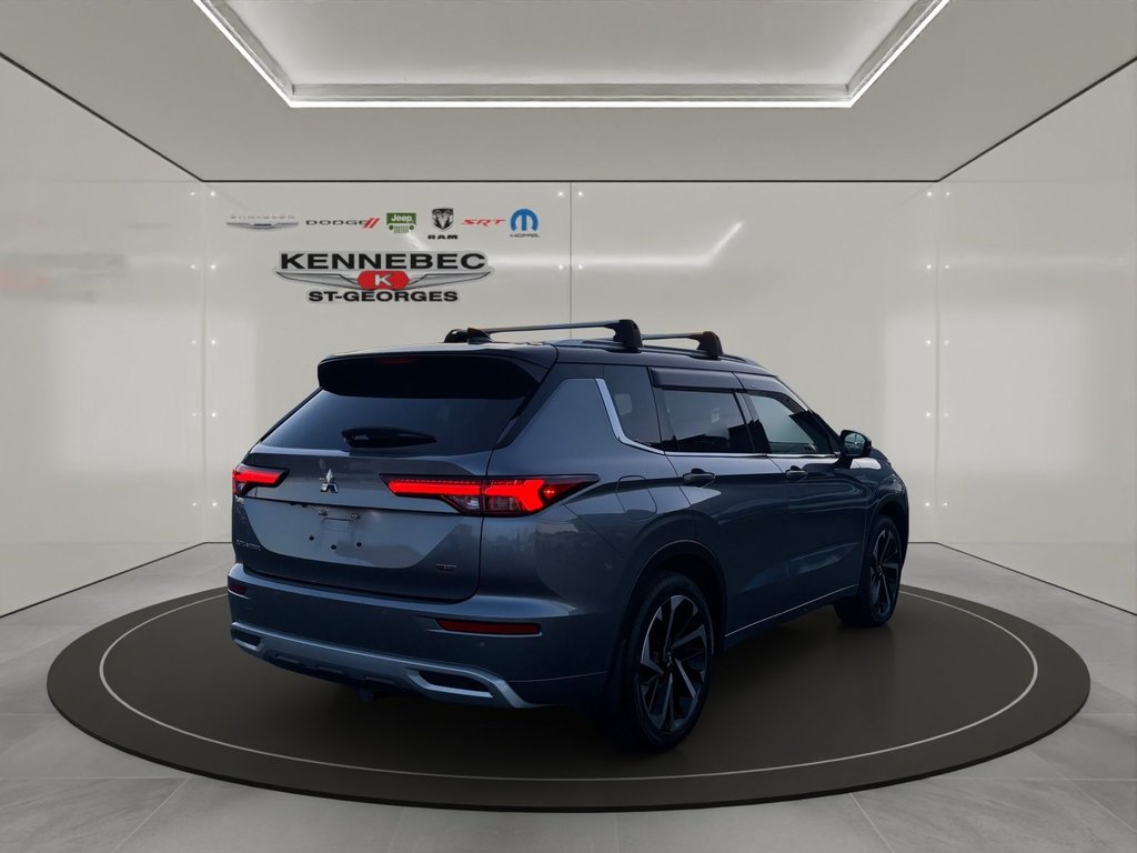 2023 Mitsubishi OUTLANDER GT S  PREMIUM in Saint-Georges, Quebec - 11 - w1024h768px