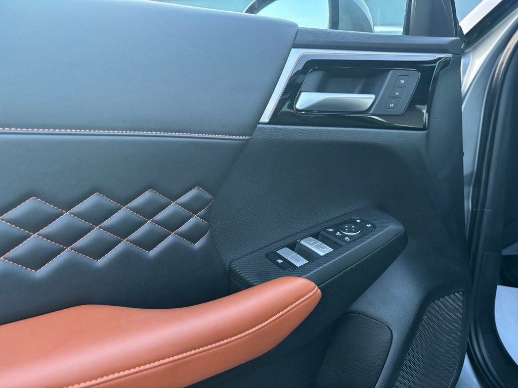 2023 Mitsubishi OUTLANDER GT S  PREMIUM in Saint-Georges, Quebec - 12 - w1024h768px