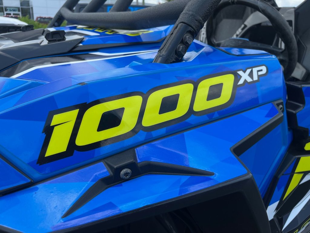 Polaris RZR XP 1000 EPS  2015 à Saint-Georges, Québec - 11 - w1024h768px
