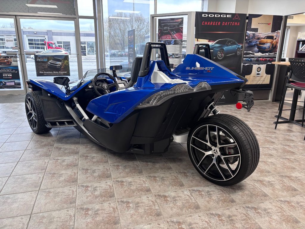 Polaris SLINGSHOT SL  2016 à Saint-Georges, Québec - 8 - w1024h768px