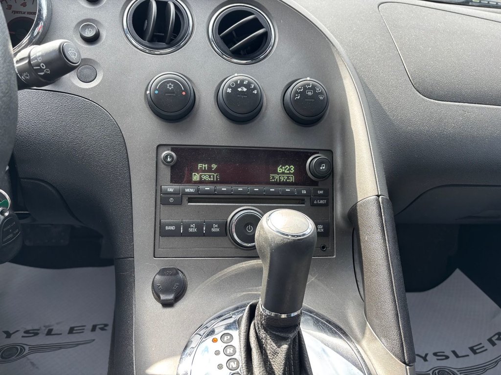 2007 Pontiac Solstice in Saint-Georges, Quebec - 21 - w1024h768px