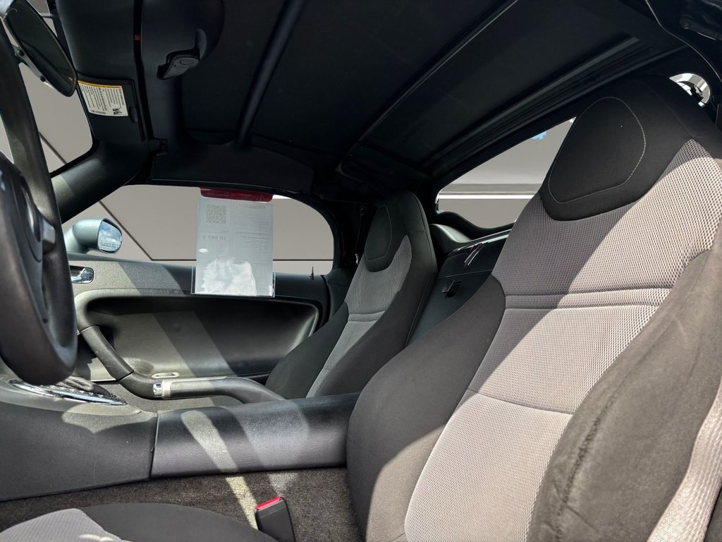 2007 Pontiac Solstice in Saint-Georges, Quebec - 15 - w1024h768px