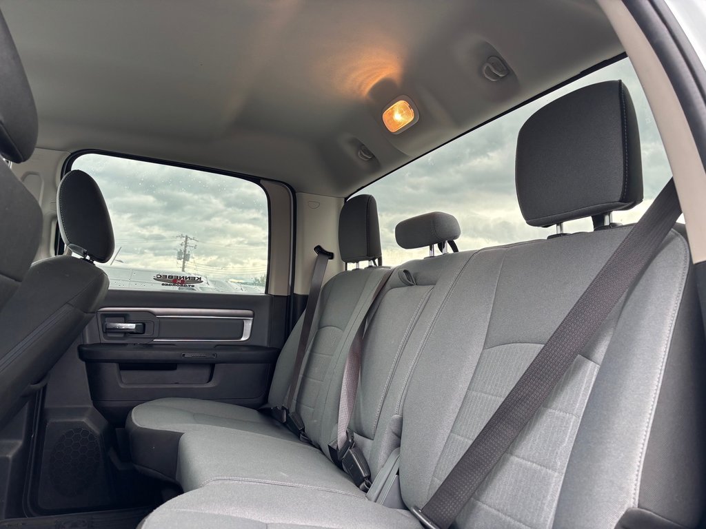 Ram 1500 Classic SLT 2023 à Saint-Georges, Québec - 24 - w1024h768px