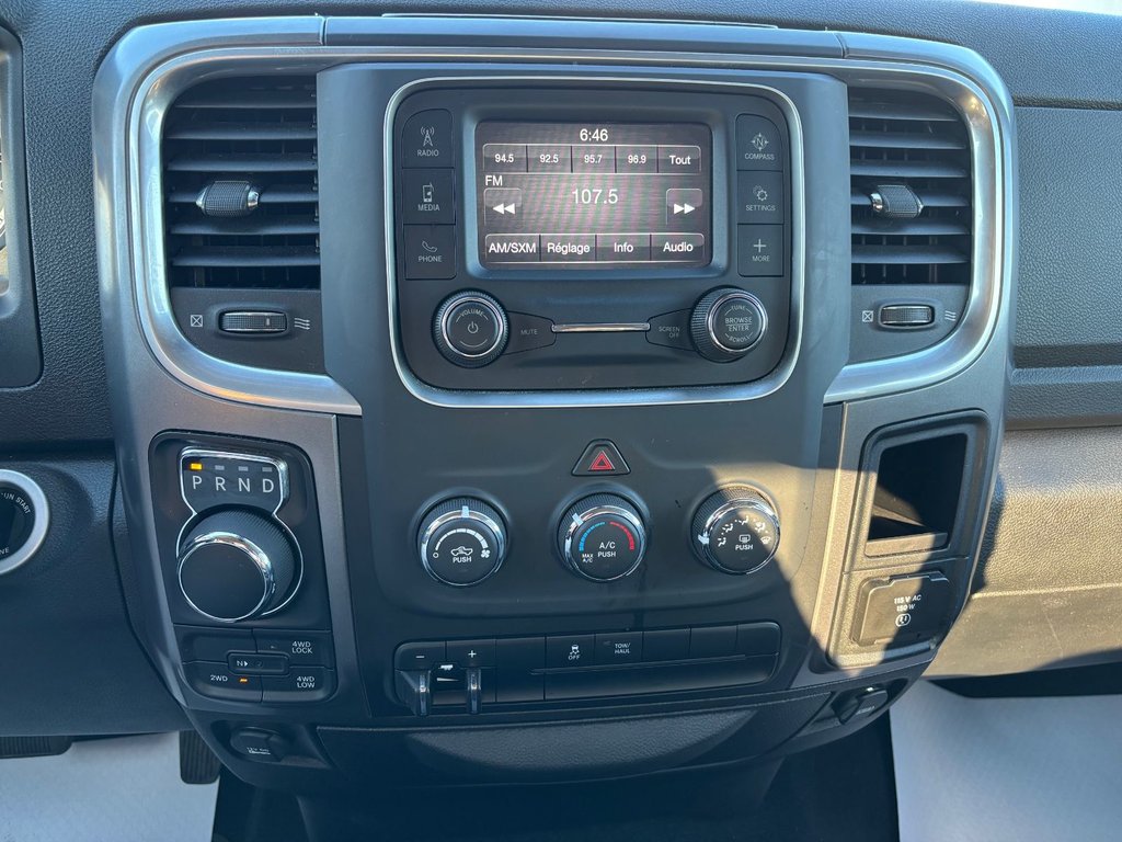 Ram 1500 CLASSIC SLT  2023 à Saint-Georges, Québec - 20 - w1024h768px