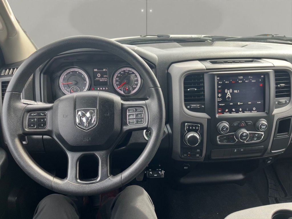 Ram 1500 Classic Express 2021 à Saint-Georges, Québec - 18 - w1024h768px