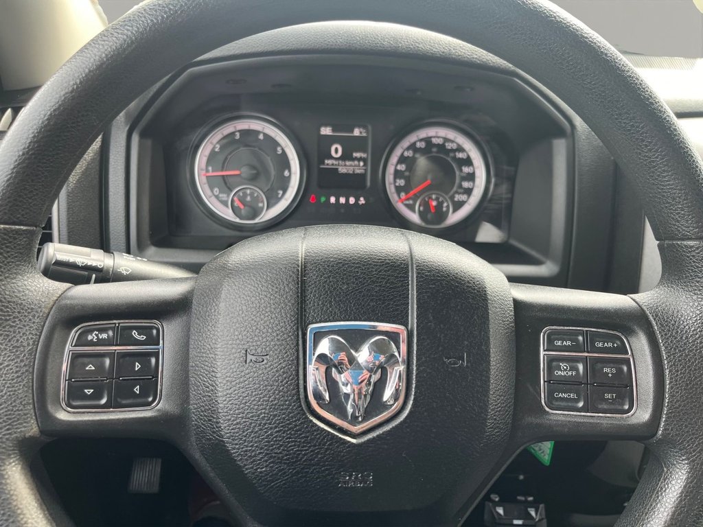 Ram 1500 Classic Express 2021 à Saint-Georges, Québec - 12 - w1024h768px