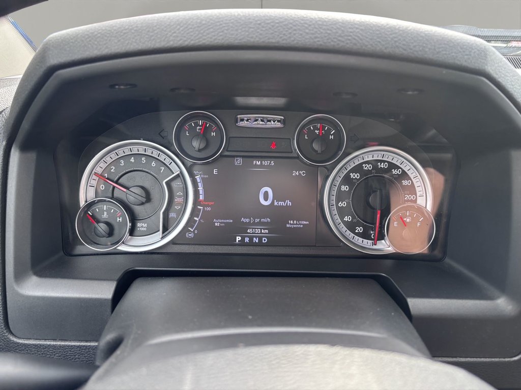 2023 Ram 1500 Classic Express in Saint-Georges, Quebec - 15 - w1024h768px
