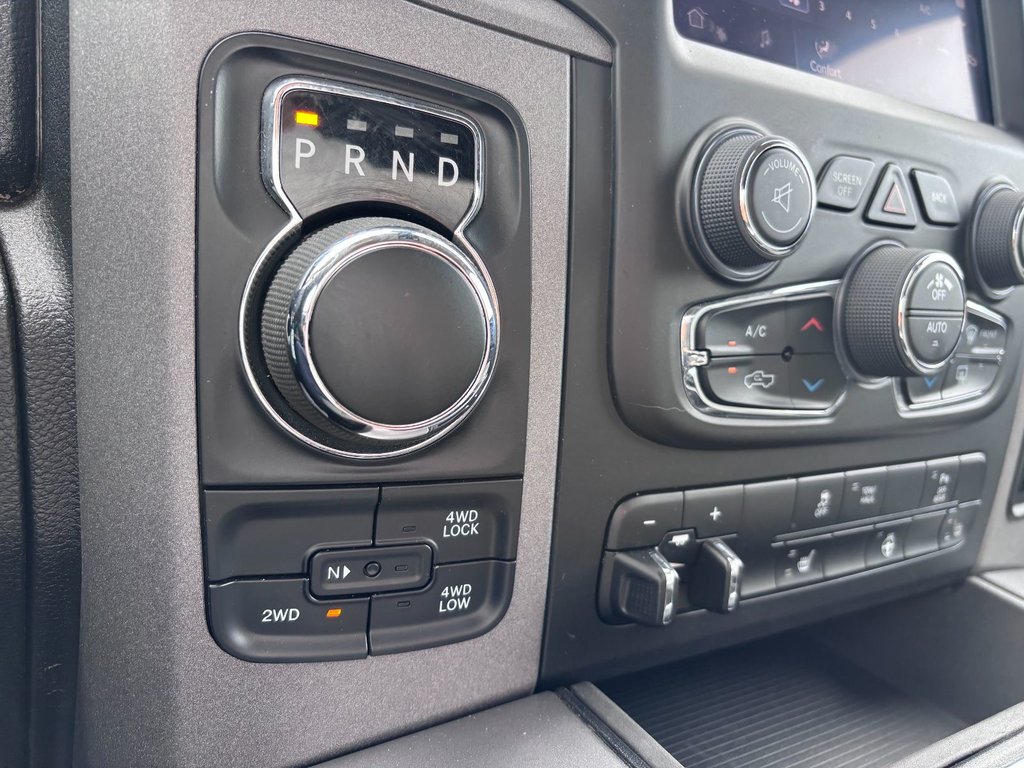 2023 Ram 1500 Classic Express in Saint-Georges, Quebec - 22 - w1024h768px