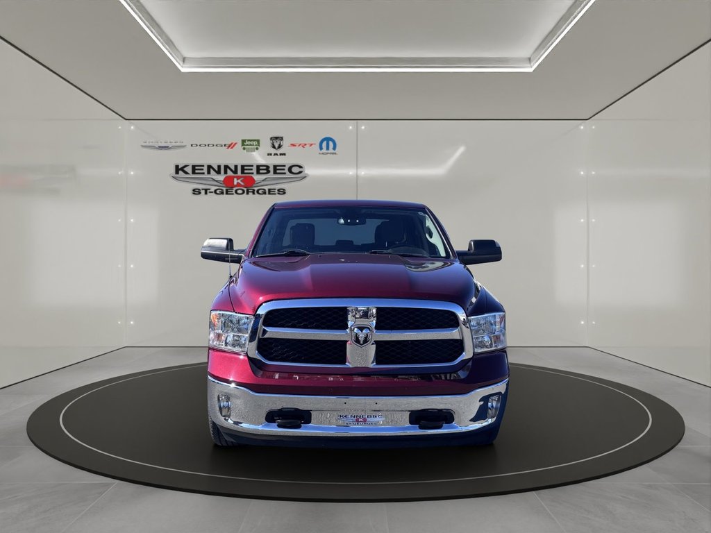 2023 Ram 1500 Classic Tradesman in Saint-Georges, Quebec - 2 - w1024h768px