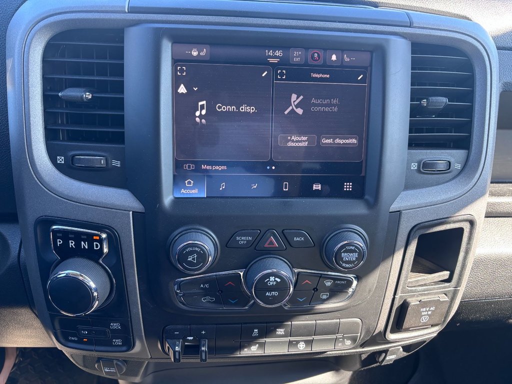 2023 Ram 1500 Classic Tradesman in Saint-Georges, Quebec - 20 - w1024h768px