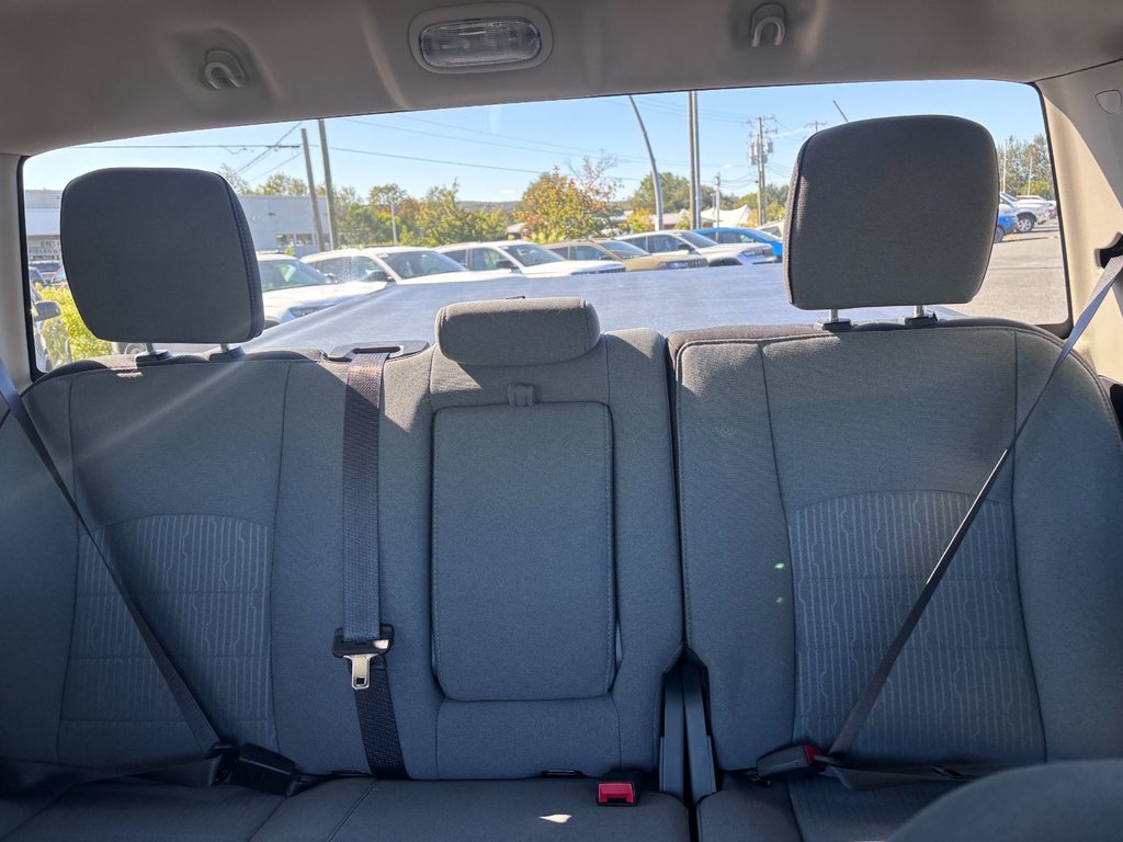 2023 Ram 1500 Classic Tradesman in Saint-Georges, Quebec - 25 - w1024h768px