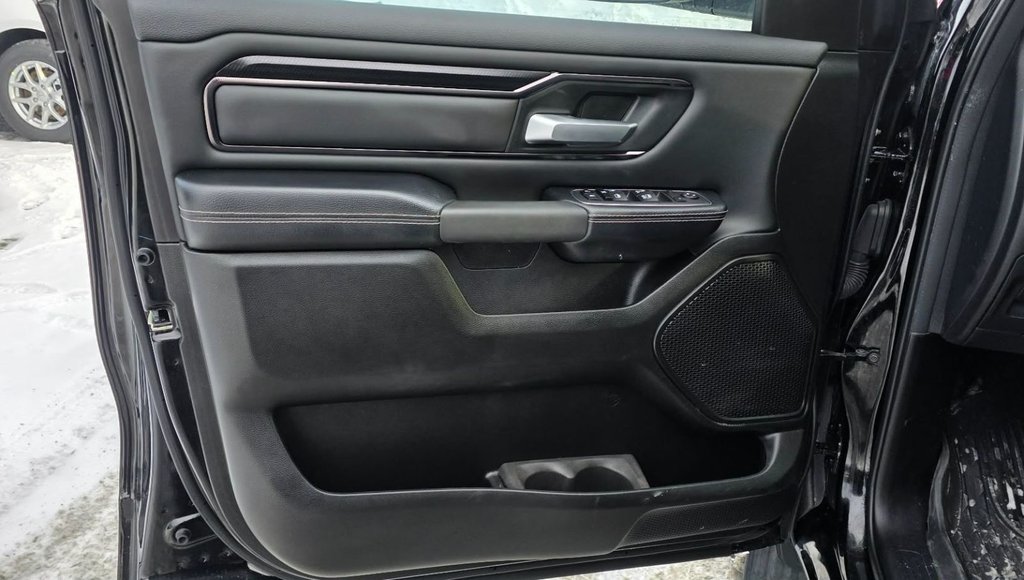 Ram 1500 SPORT SPORT 2024 à Saint-Georges, Québec - 10 - w1024h768px