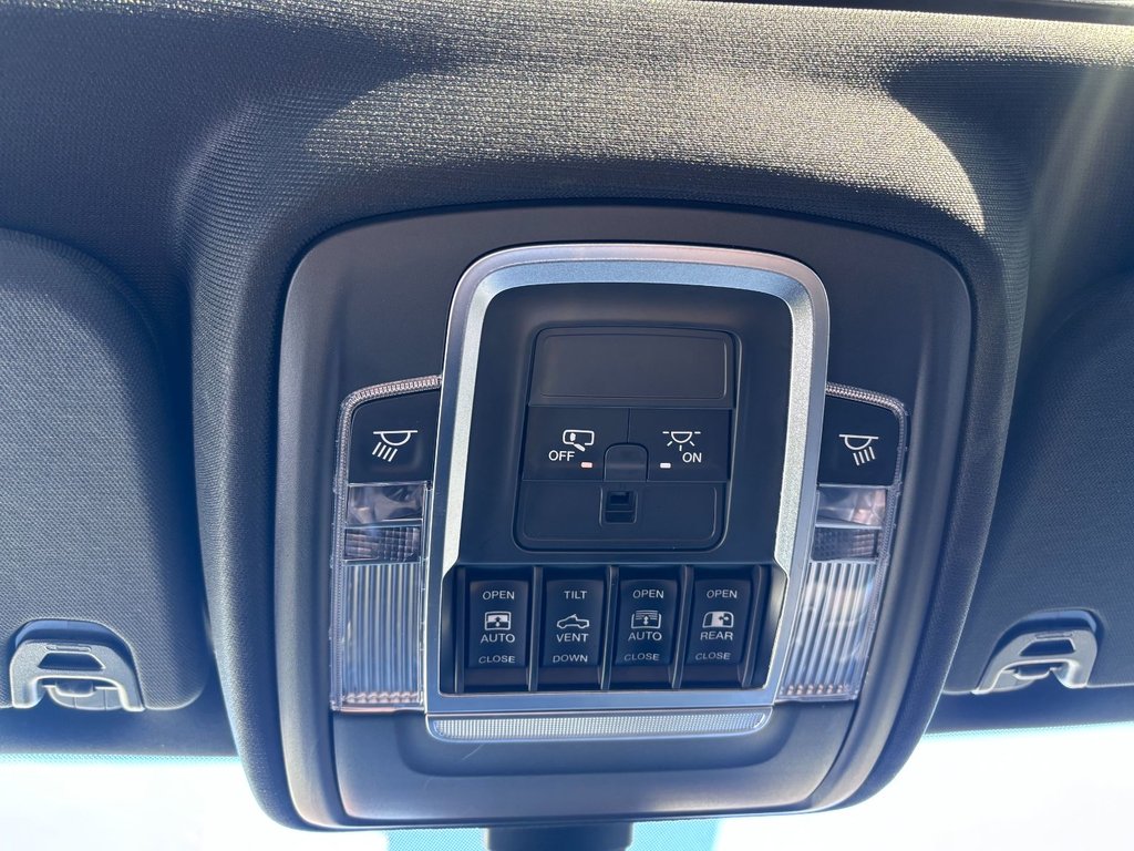 2019 Ram 1500 Sport *GARANTIE 2 ANS / 40 000KM* in Saint-Georges, Quebec - 25 - w1024h768px