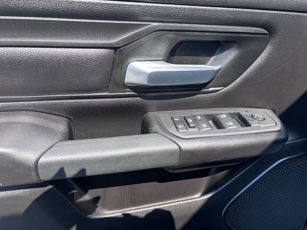 Ram 1500 Warlock 2025 à Saint-Georges, Québec - 12 - w1024h768px
