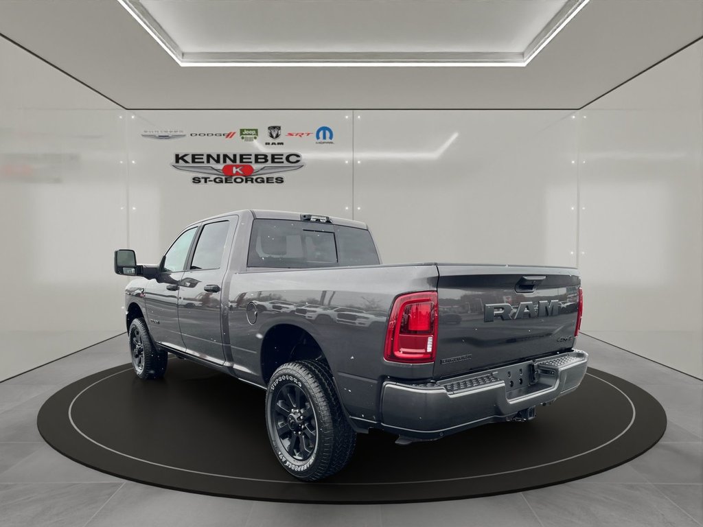 Ram 2500 BIG HORN  2025 à Saint-Georges, Québec - 7 - w1024h768px