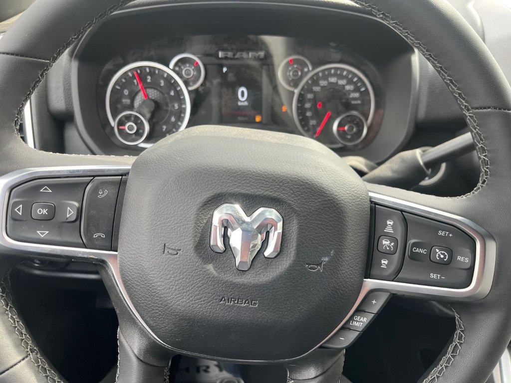 2025 Ram 2500 Big Horn NIGHT EDITION HEMI in Saint-Georges, Quebec - 17 - w1024h768px