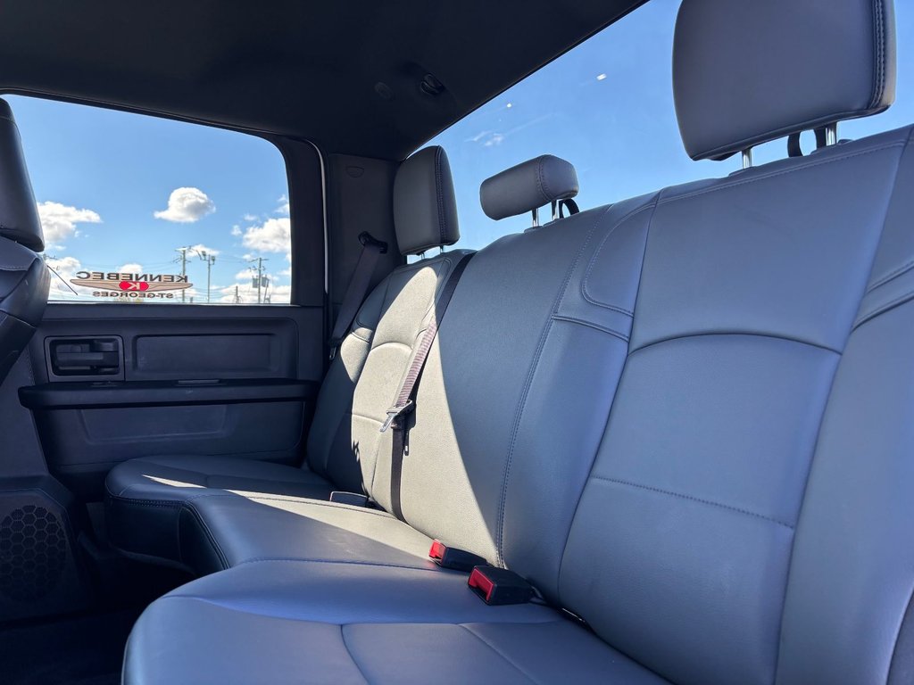 2024 Ram 2500 TRADESMAN in Saint-Georges, Quebec - 27 - w1024h768px