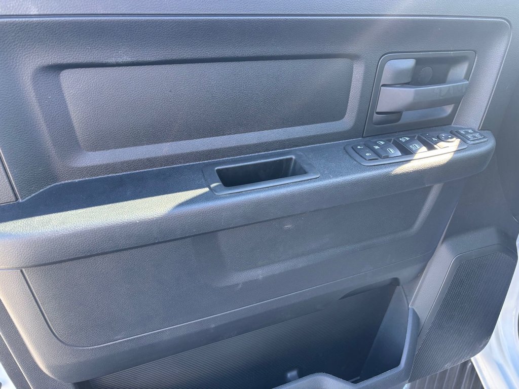 2024 Ram 2500 TRADESMAN in Saint-Georges, Quebec - 12 - w1024h768px