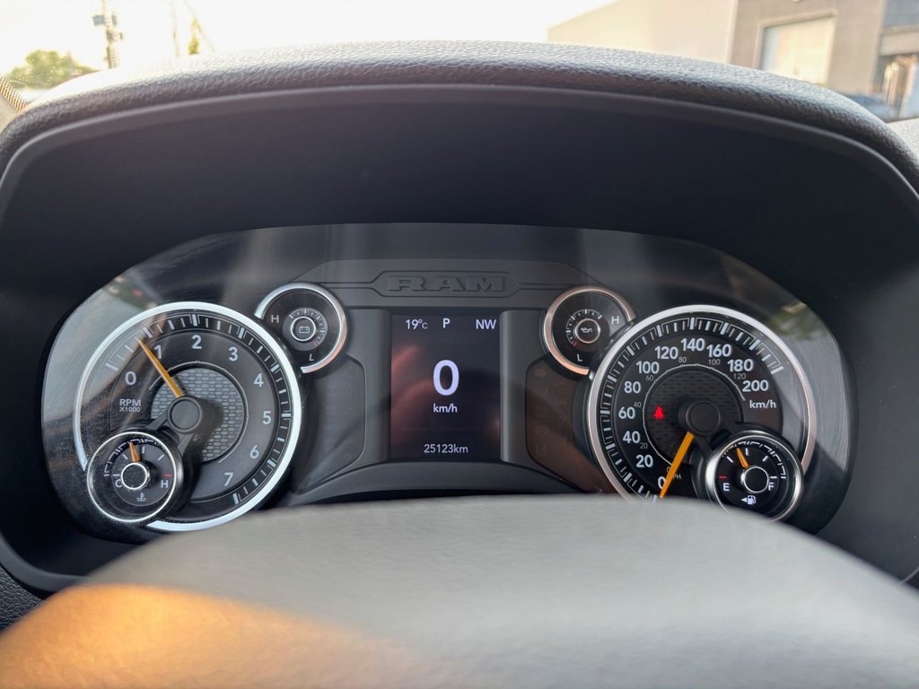 2020 Ram 2500 BLANC in Saint-Georges, Quebec - 12 - w1024h768px