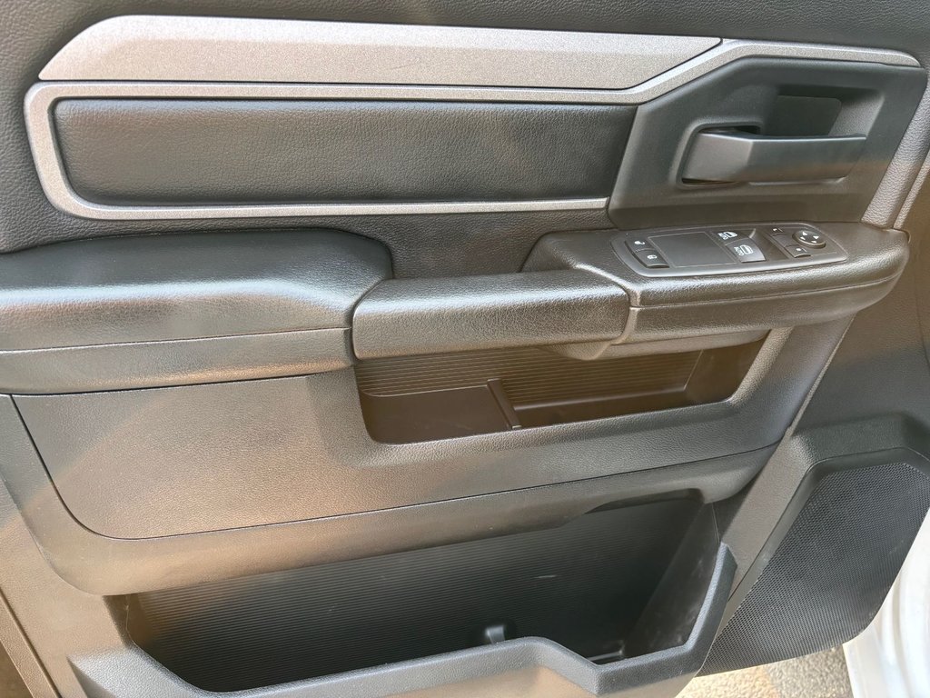 2020 Ram 2500 BLANC in Saint-Georges, Quebec - 9 - w1024h768px