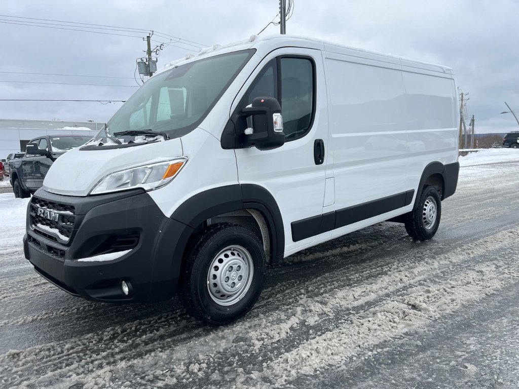 Ram ProMaster Cargo Van Tradesman 2025 à Saint-Georges, Québec - 2 - w1024h768px