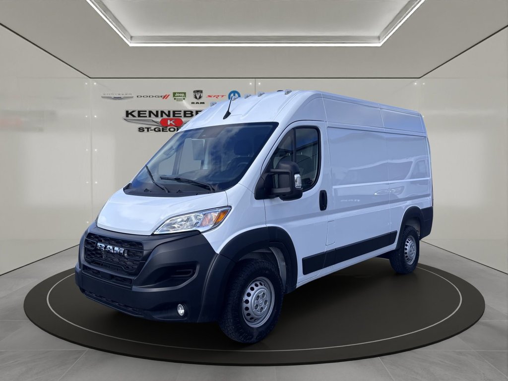 2025 Ram ProMaster Cargo Van Tradesman in Saint-Georges, Quebec - 4 - w1024h768px