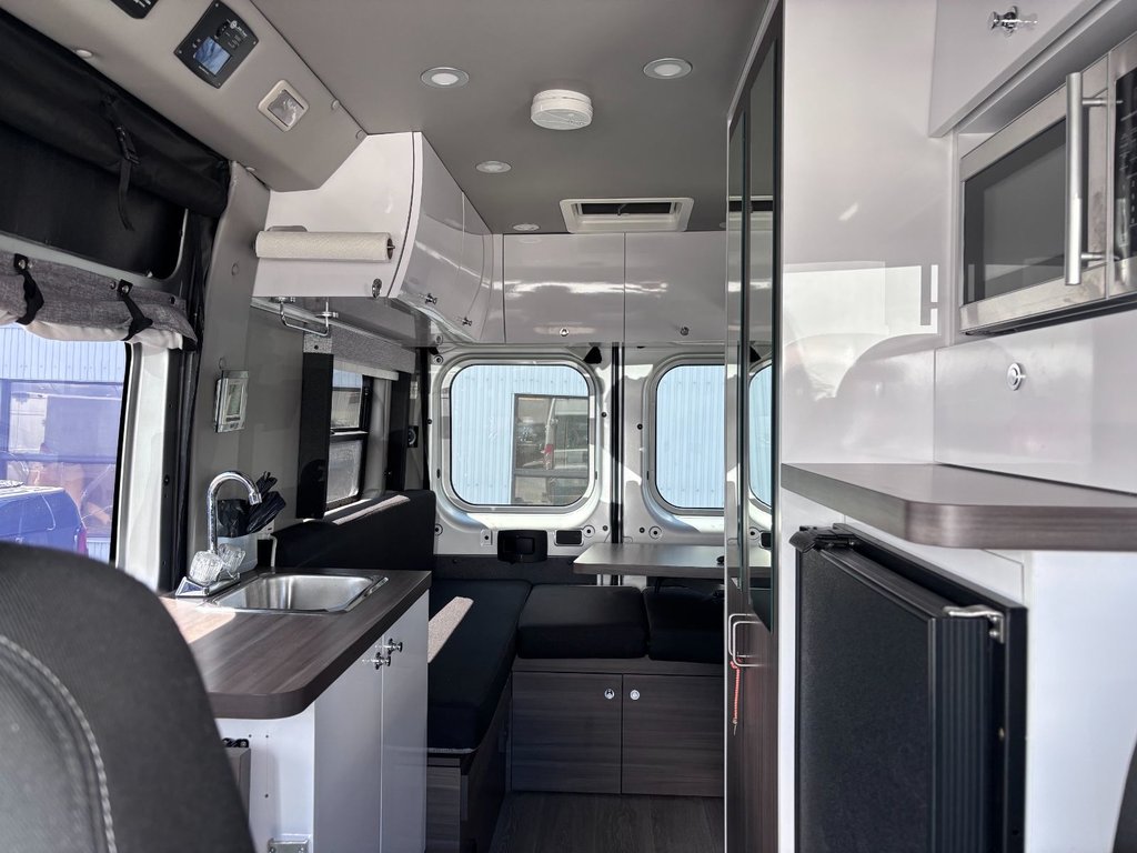 2020 Ram PROMASTER 2500 HIGH in Saint-Georges, Quebec - 7 - w1024h768px