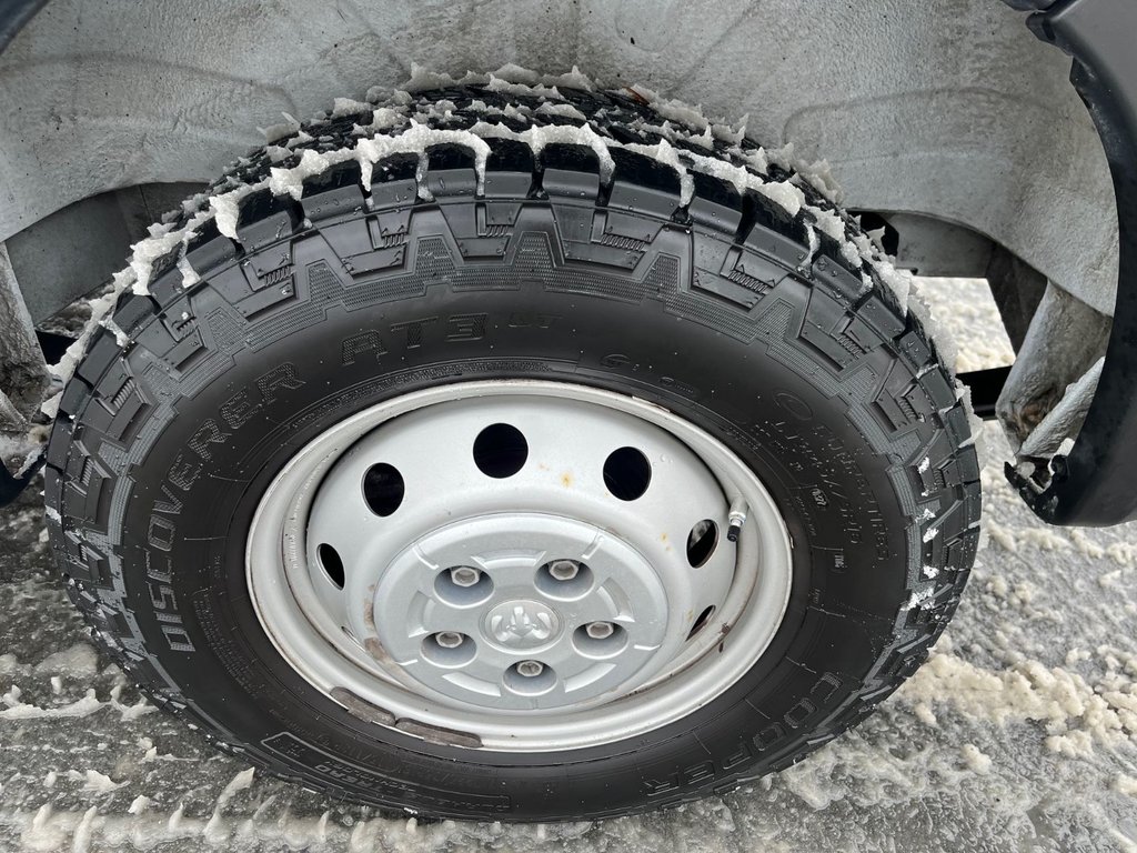 2023 Ram ProMaster Cargo Van in Saint-Georges, Quebec - 7 - w1024h768px