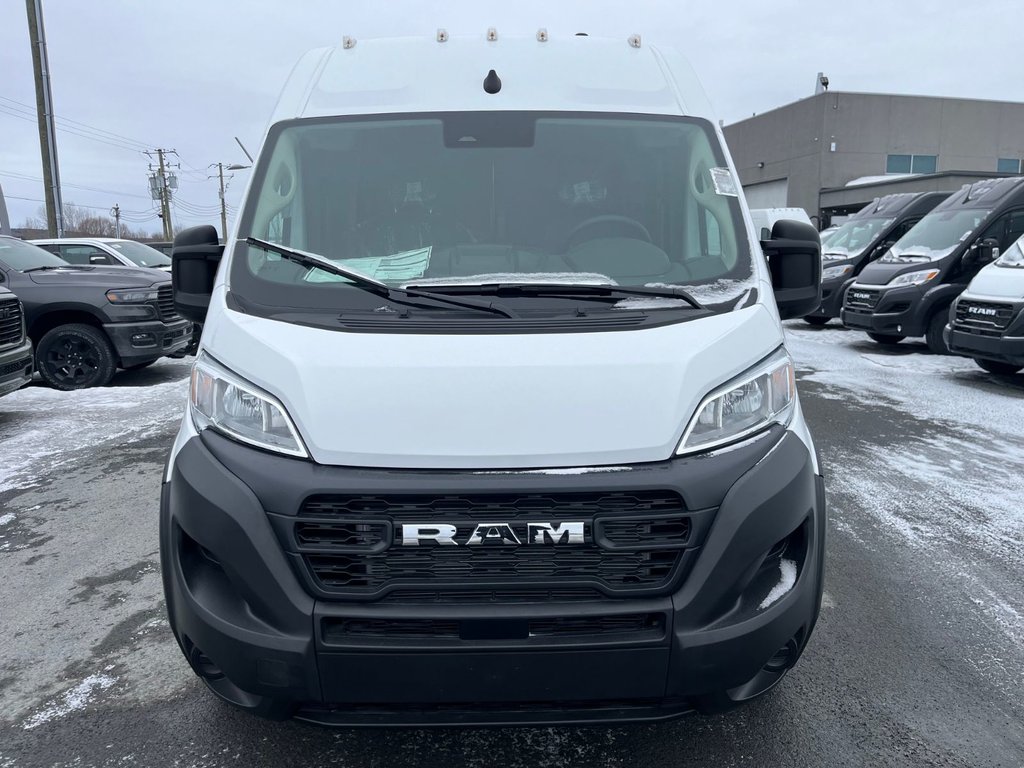 2025 Ram ProMaster Cargo Van Tradesman in Saint-Georges, Quebec - 3 - w1024h768px