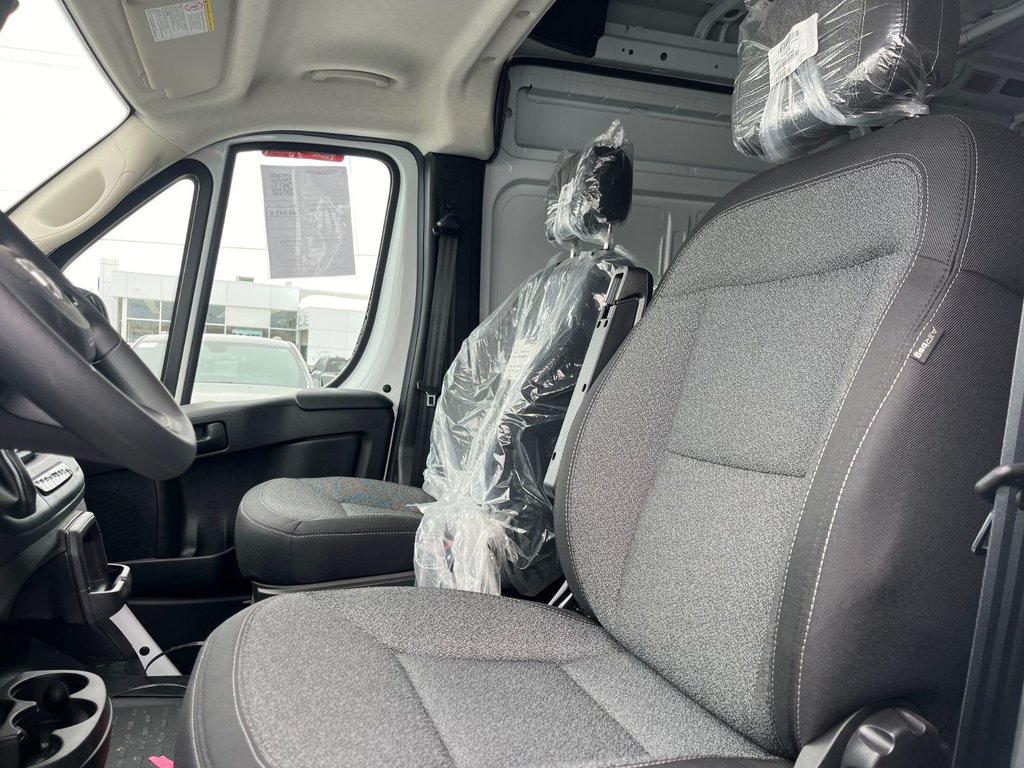 2025 Ram ProMaster Cargo Van Tradesman in Saint-Georges, Quebec - 15 - w1024h768px