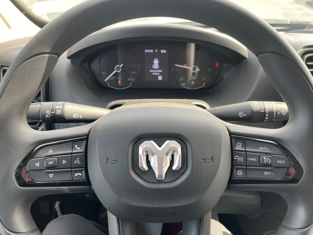 Ram ProMaster Cargo Van Tradesman 2025 à Saint-Georges, Québec - 15 - w1024h768px