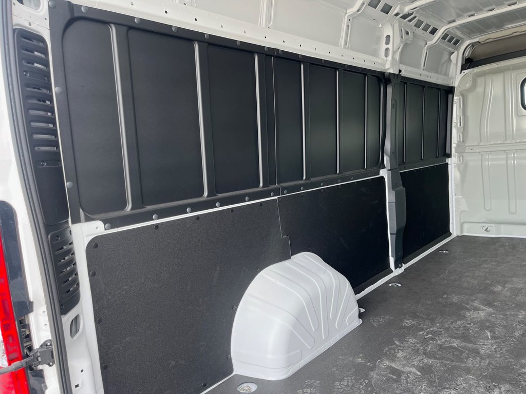2025 Ram PROMASTER 3500 HIGH in Saint-Georges, Quebec - 20 - w1024h768px