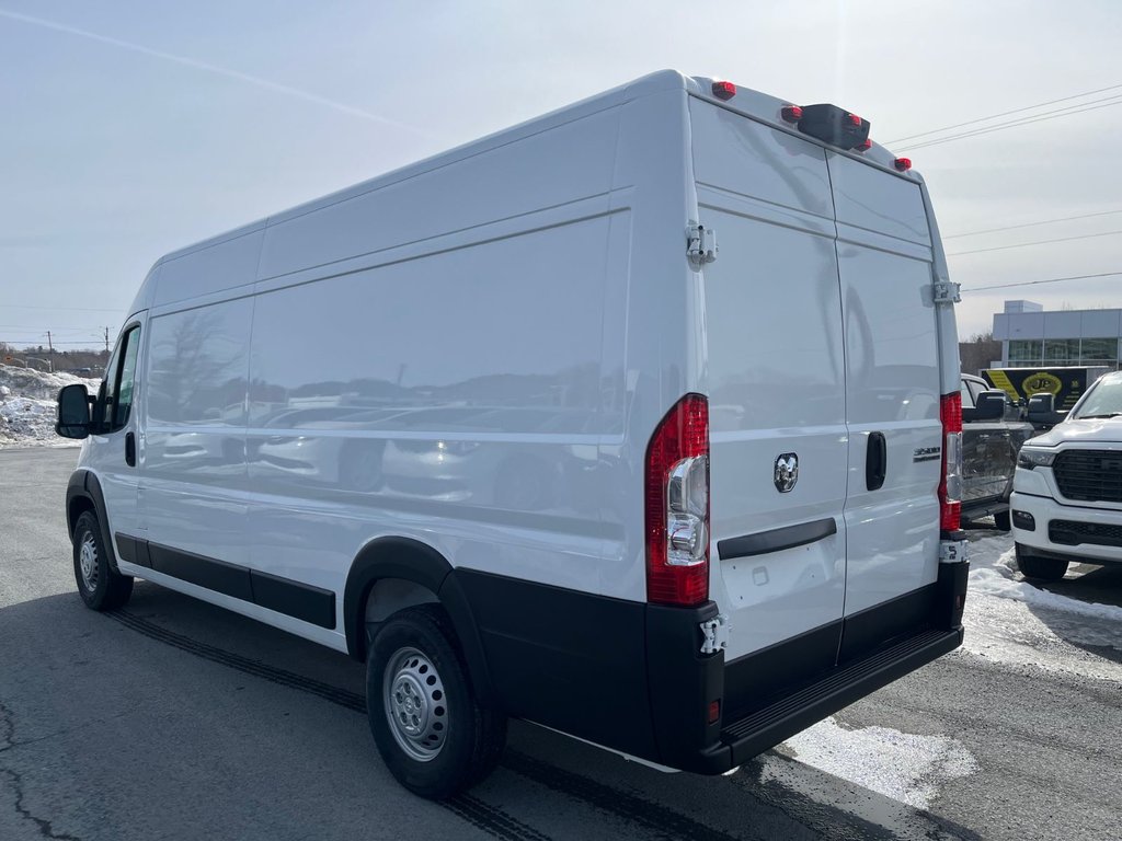 2025 Ram PROMASTER 3500 HIGH in Saint-Georges, Quebec - 8 - w1024h768px