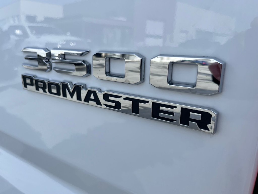2025 Ram PROMASTER 3500 HIGH in Saint-Georges, Quebec - 9 - w1024h768px