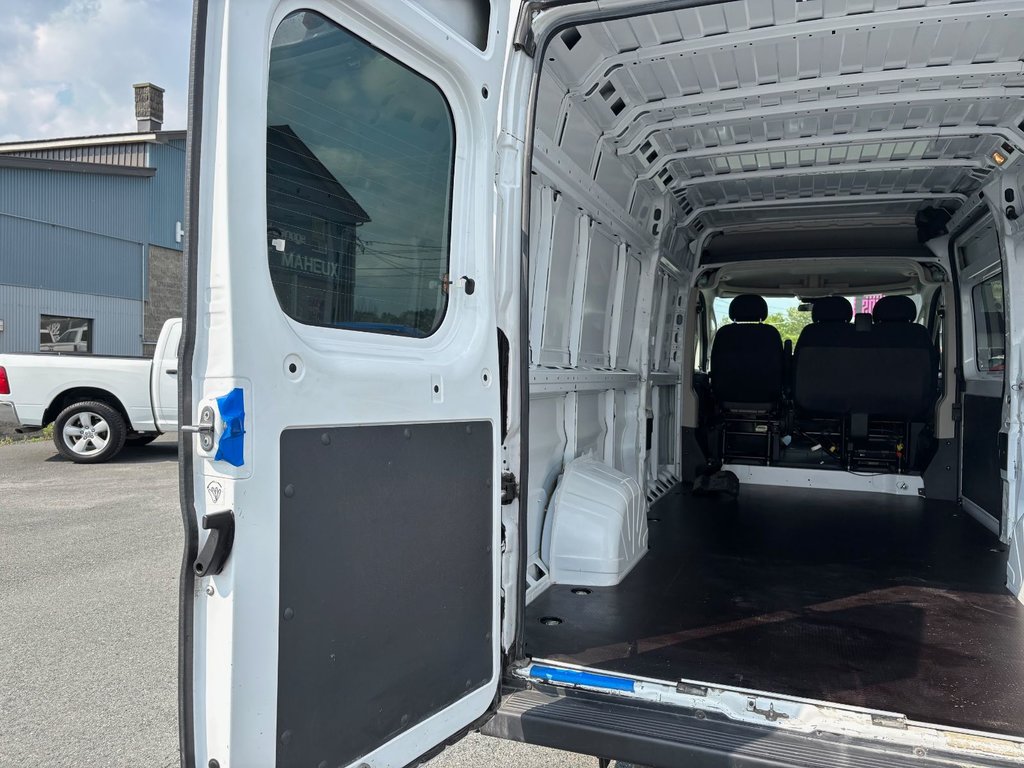 2019 Ram PROMASTER 3500 HIGH in Saint-Georges, Quebec - 23 - w1024h768px