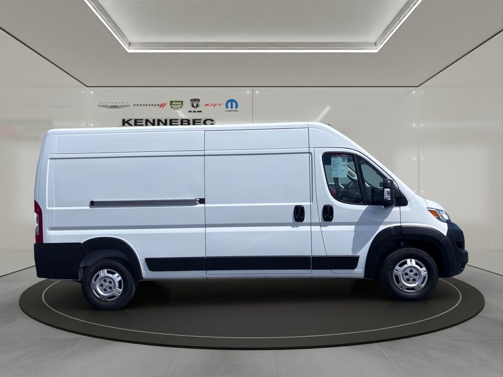 Ram ProMaster Cargo Van 2500 159'' TOIT HAUT 2023 à Saint-Georges, Québec - 10 - w1024h768px