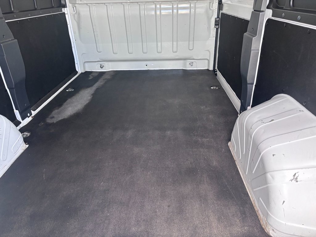 2025 Ram PROMASTER 2500 136'' HIGH in Saint-Georges, Quebec - 20 - w1024h768px