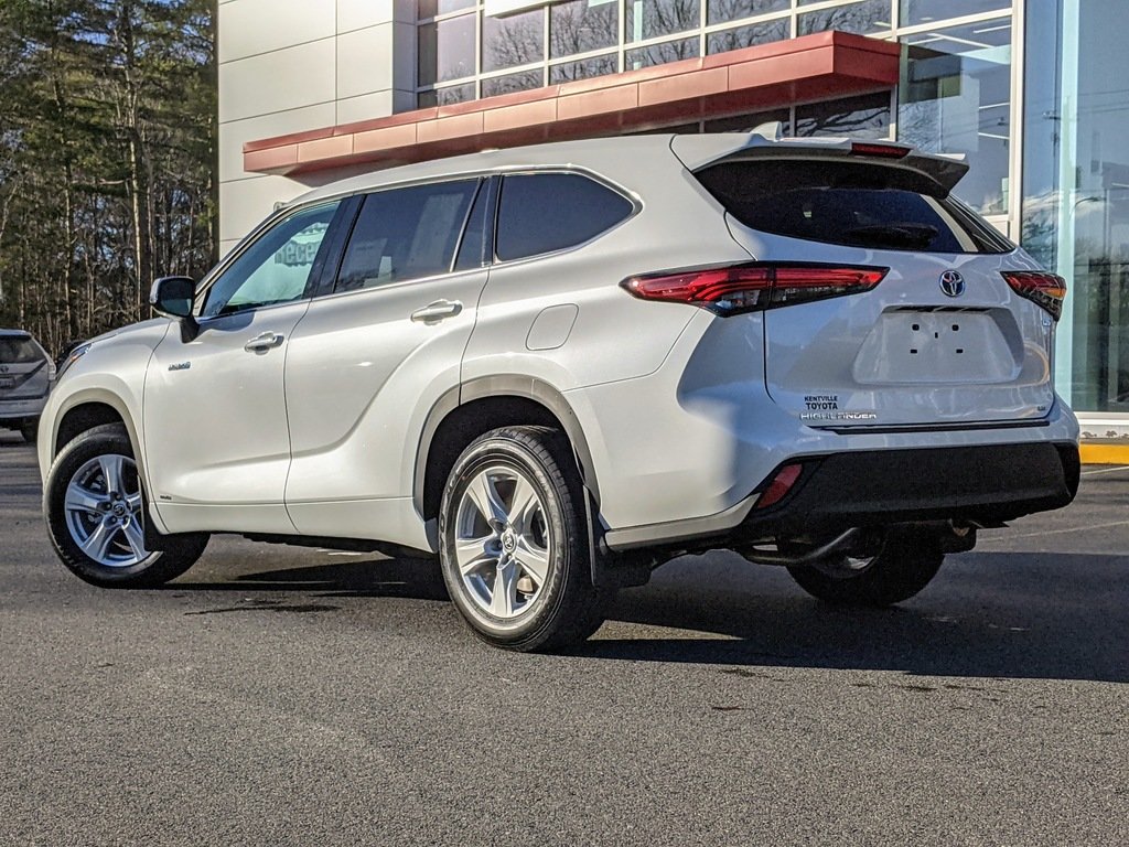 Kentville Toyota | 2021 Toyota Highlander Hybrid LE | #21077