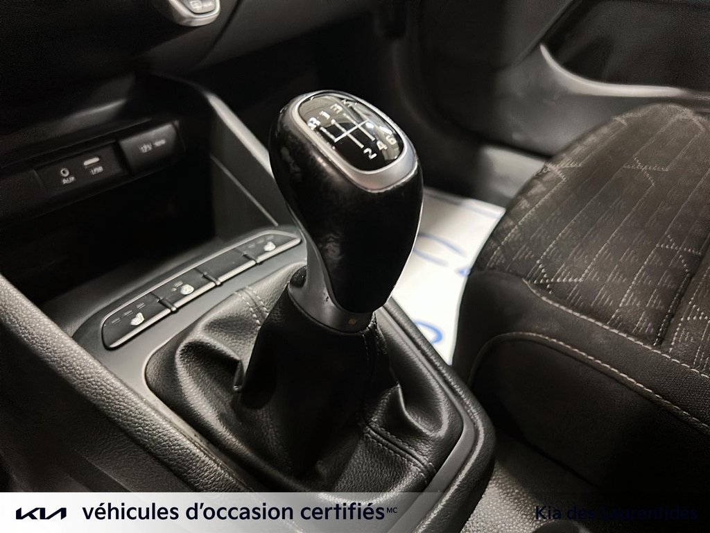 Kia Rio 5-door LX+, JAMAIS ACCIDENTÉ, PNEUS D'HIVERS 2018 à Mirabel, Québec - 20 - w1024h768px