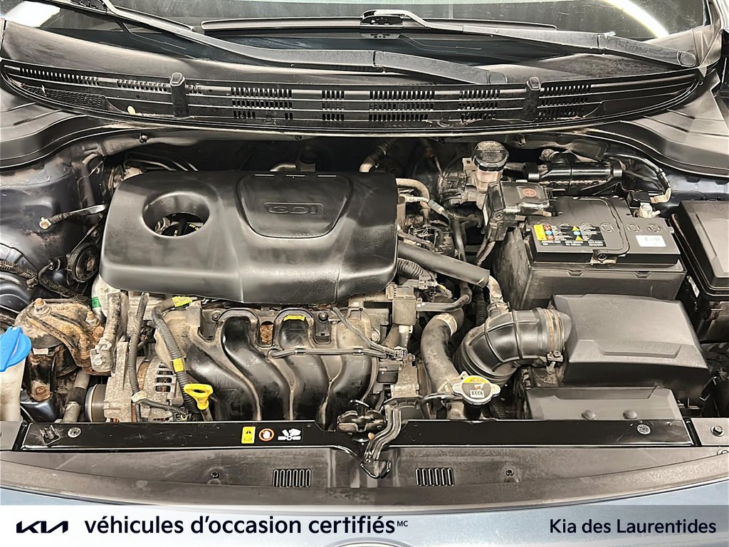 Kia Rio 5-door LX+, JAMAIS ACCIDENTÉ, PNEUS D'HIVERS 2018 à Mirabel, Québec - 7 - w1024h768px