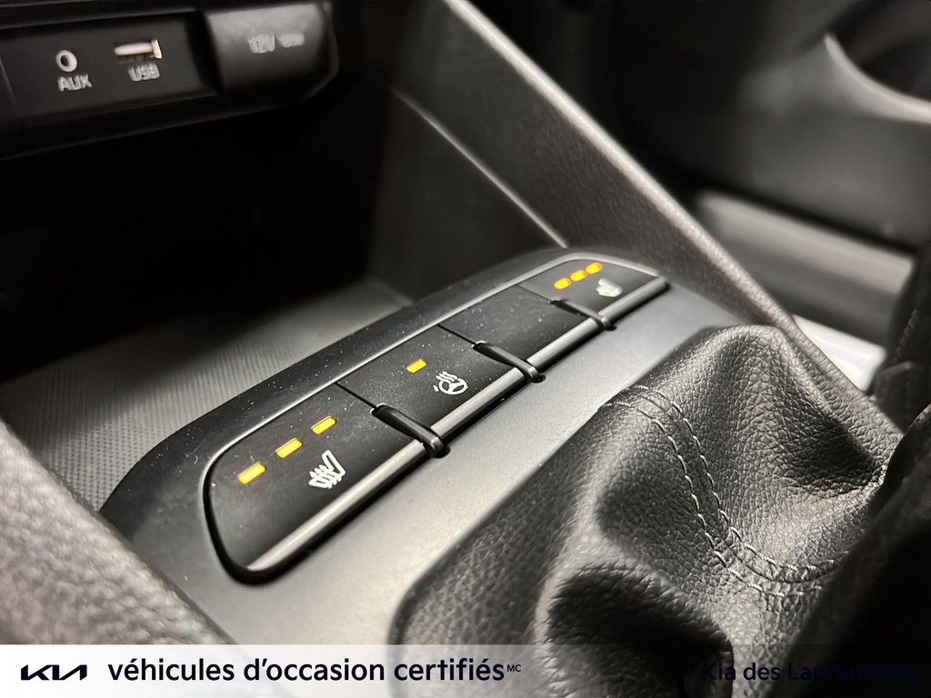 Kia Rio 5-door LX+, JAMAIS ACCIDENTÉ, PNEUS D'HIVERS 2018 à Mirabel, Québec - 21 - w1024h768px