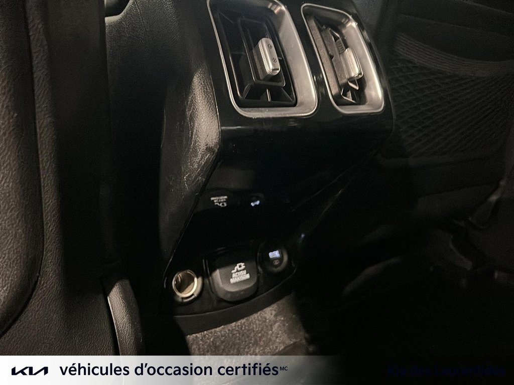 2022 Kia Sorento SX, JAMAIS ACCIDENTÉ, 6 PASSAGERS, CUIR, AWD, TOIT in Mirabel, Quebec - 30 - w1024h768px
