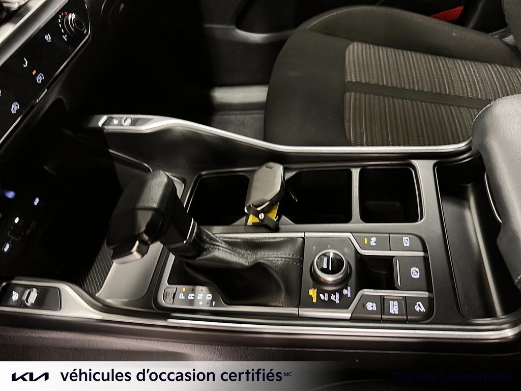 Kia Sorento LX, JAMAIS ACCIDENTÉ, 7 PASSAGERS, AWD, MAGS 2024 à Mirabel, Québec - 17 - w1024h768px