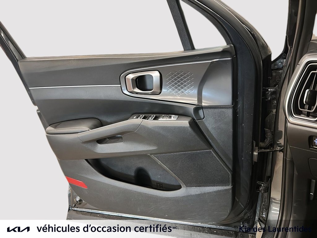 Kia Sorento LX, JAMAIS ACCIDENTÉ, 7 PASSAGERS, AWD, MAGS 2024 à Mirabel, Québec - 9 - w1024h768px