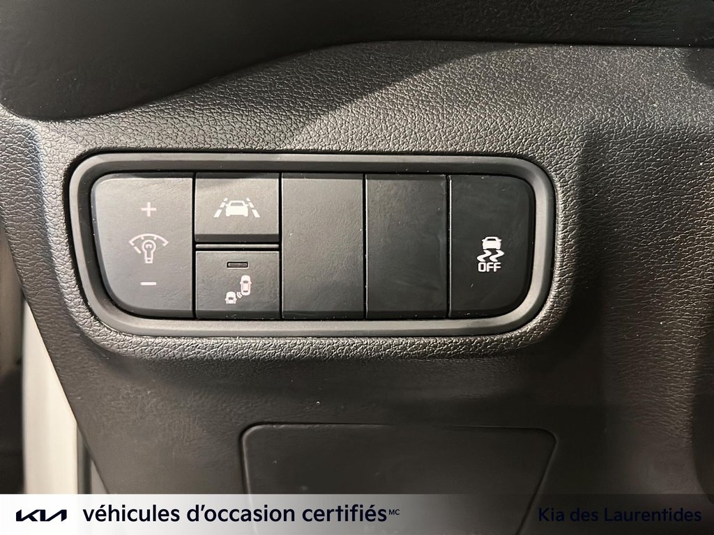 Kia Soul EV EV Premium, NAVIGATION, SIÈGE ÉLECTRIQUE 2022 à Mirabel, Québec - 25 - w1024h768px